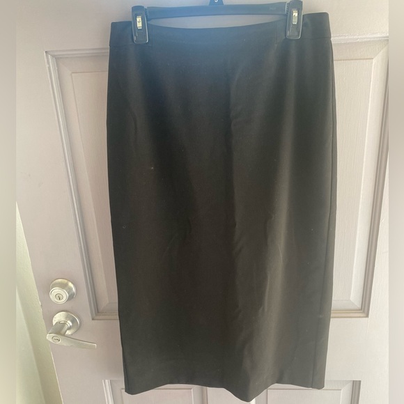 Classic Black Pencil Skirt - Picture 1 of 5